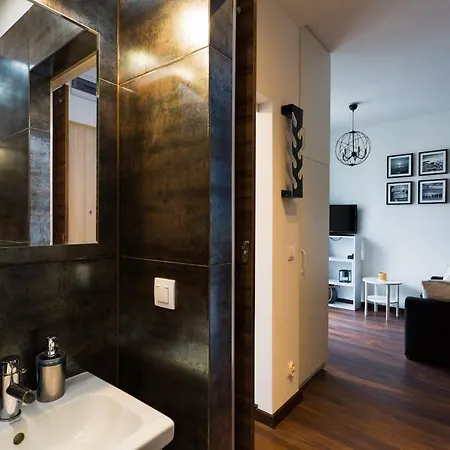 Apartament Lea 7b M13 *